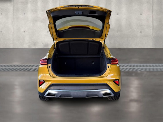 Vehicle image 3 Vehicle image 3