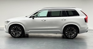 Vehicle image VOLVO XC90 2.0 T8 TE Ultra Dark eAWD