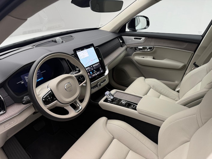 Vehicle image VOLVO XC90