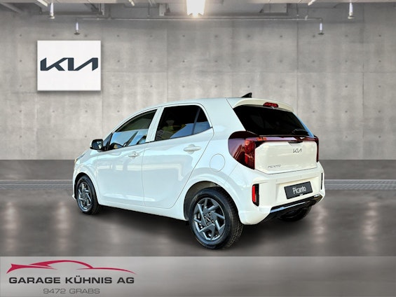 Vehicle image 2 Vehicle image 2