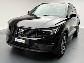 Vehicle image VOLVO XC40 2.0 B4 MH Plus Dark