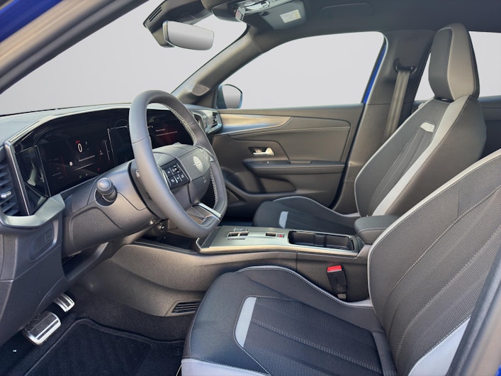 Vehicle image OPEL MOKKA