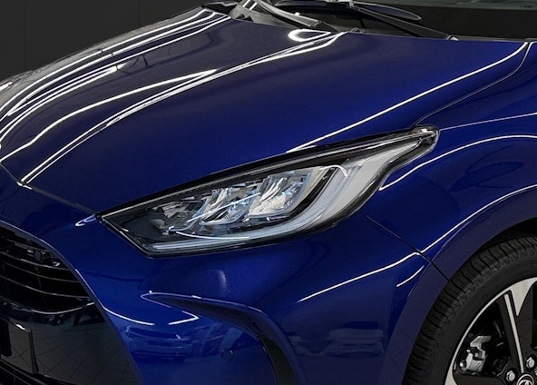 Vehicle image 8 Vehicle image 8