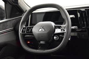 Vehicle image MITSUBISHI Eclipse Cross Instyle