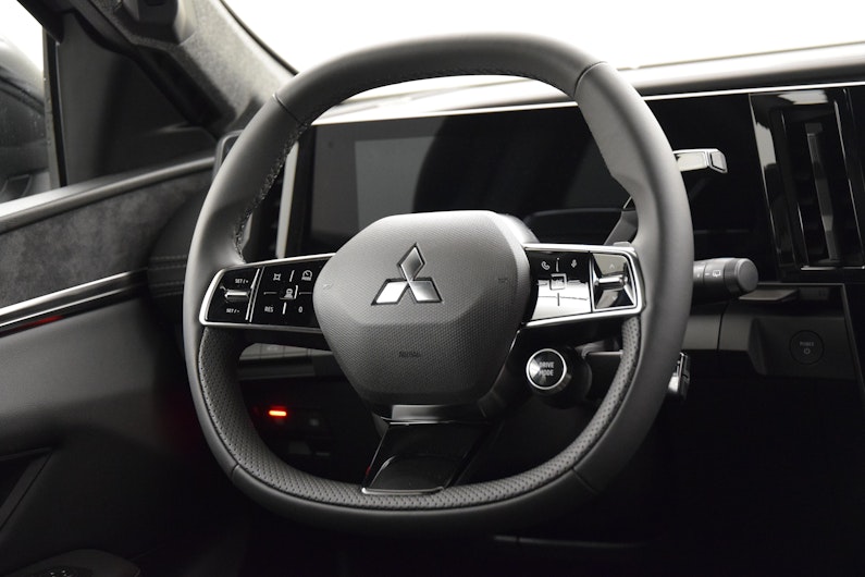 Vehicle image MITSUBISHI ECLIPSE CROSS