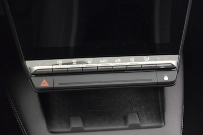 MITSUBISHI ECLIPSE CROSS 17