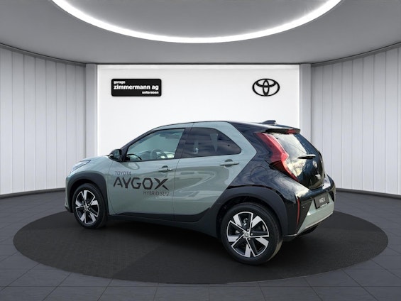 Vehicle image 9 Vehicle image 9