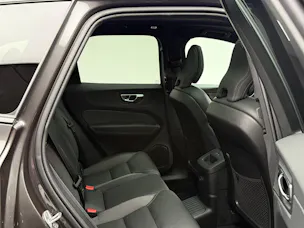 Volvo XC60 2.0 T8 TE Plus Dark eAWD