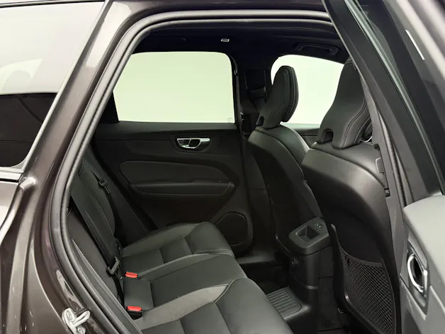 Volvo XC60 2.0 T8 TE Plus Dark eAWD