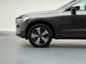 Vehicle image VOLVO XC60 2.0 T8 TE Plus Dark eAWD