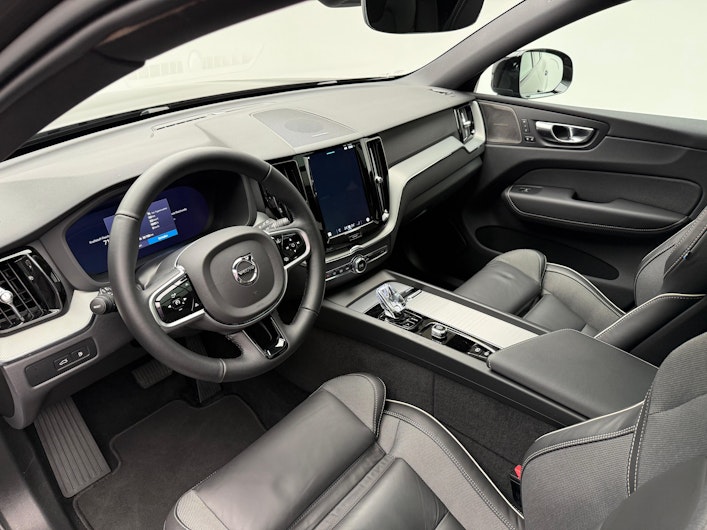 Vehicle image VOLVO XC60