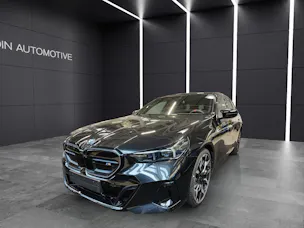 BMW i5 M60 xDrive Touring