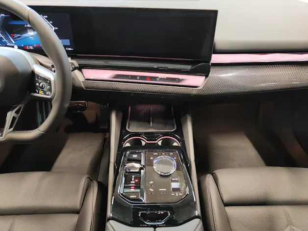 BMW i5 M60 xDrive Touring