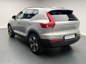 Vehicle image VOLVO XC40 2.0 B3 MH Plus Dark