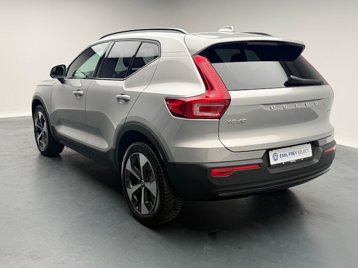 Vehicle image VOLVO XC40