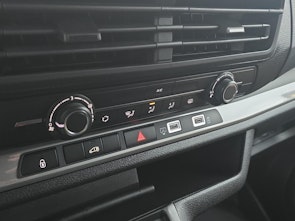 Vehicle image CITROEN e-Jumpy Kaw. M 75 kWh First