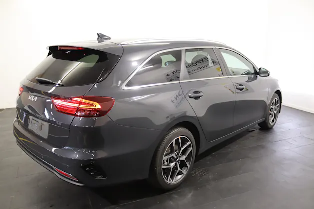 Kia Ceed SW 1.5 T-GDi MHEV Power