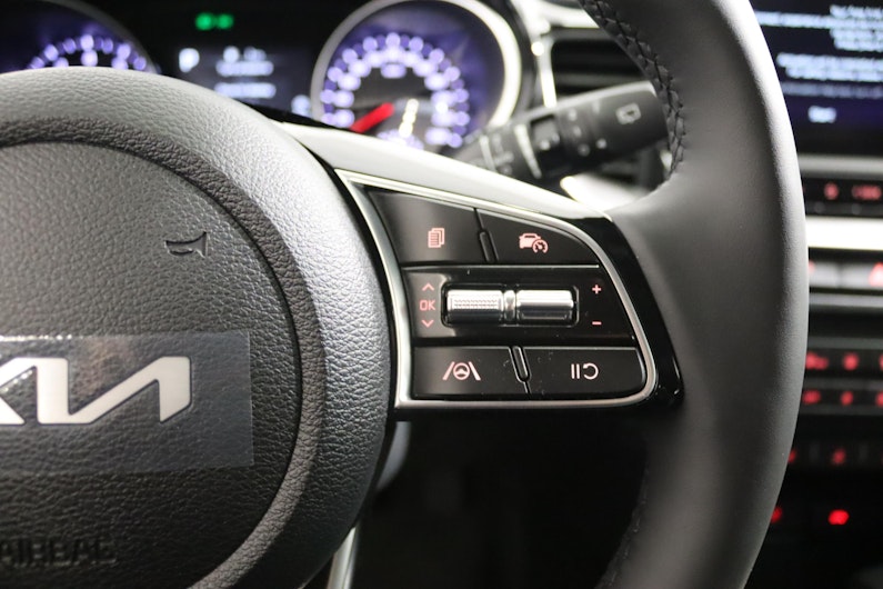 Vehicle image KIA CEED