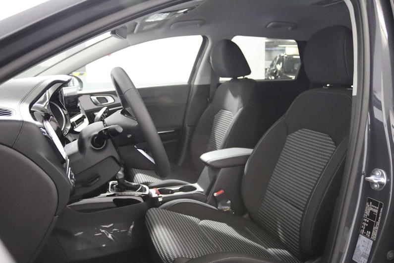 Vehicle image KIA CEED