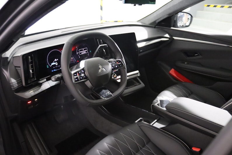 Vehicle image MITSUBISHI ECLIPSE CROSS