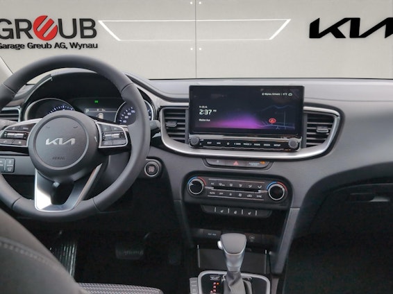 Vehicle image 11 Vehicle image 11