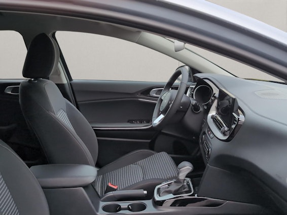 Vehicle image 13 Vehicle image 13