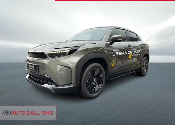 First vehicle image First vehicle image