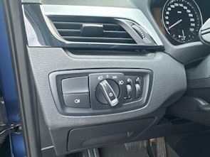 Fahrzeugbild BMW X1 18d xDrive