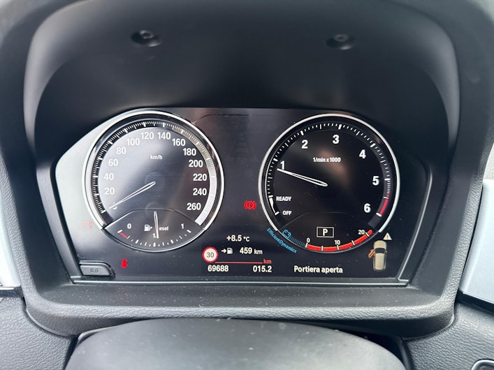 Vehicle image BMW X1