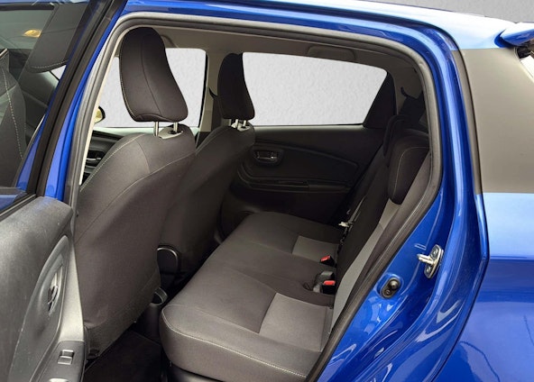 Vehicle image 11 Vehicle image 11