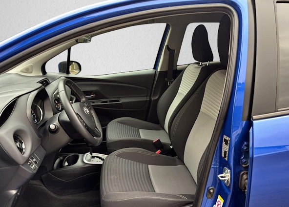 Vehicle image 2 Vehicle image 2