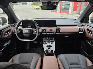 Suzuki e Vitara Compact Top 4x4