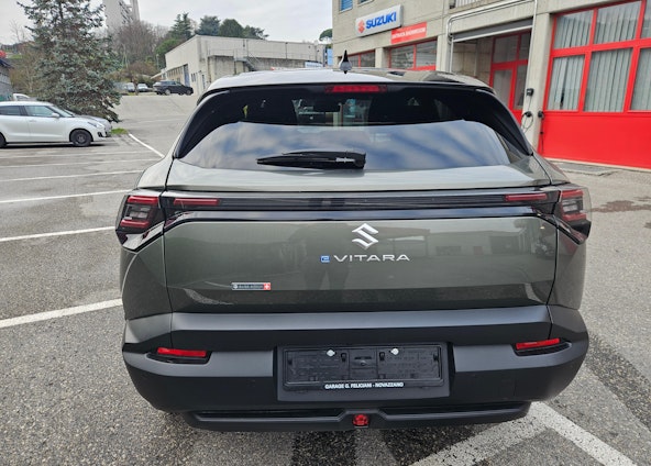 Vehicle image 3 Vehicle image 3