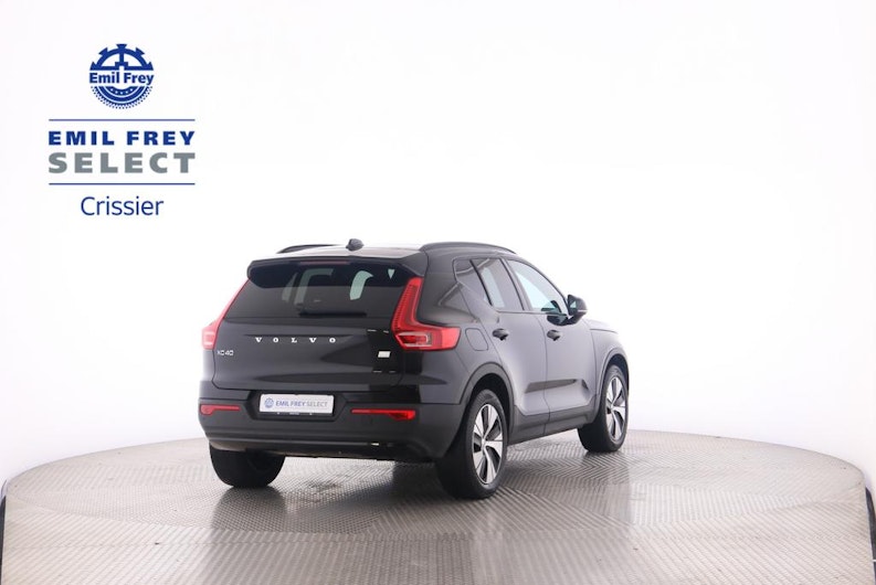 Vehicle image VOLVO XC40