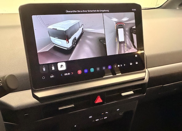 Vehicle image 8 Vehicle image 8