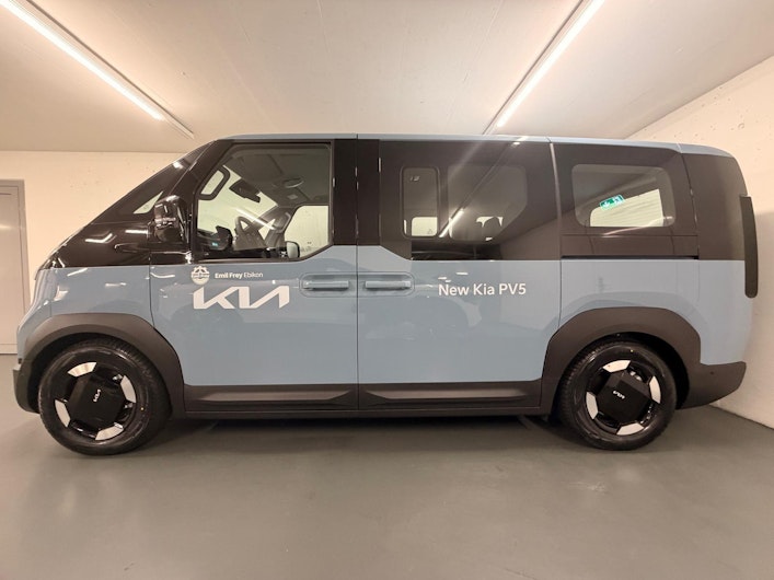 Vehicle image KIA PV5