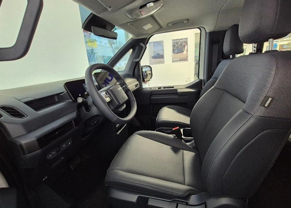 Vehicle image 7 Vehicle image 7