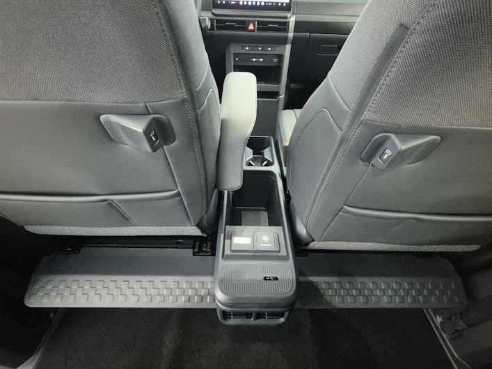 Vehicle image KIA PV5