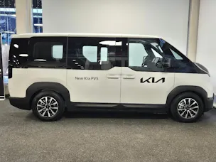 Kia PV5 Passenger 71.2 kWh Plus