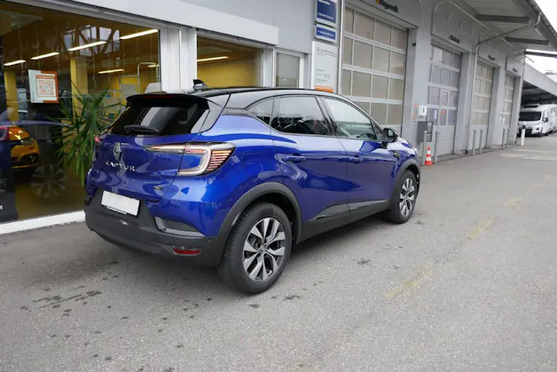 Renault Captur 1.6 E-Tech techno full hybrid 145PS