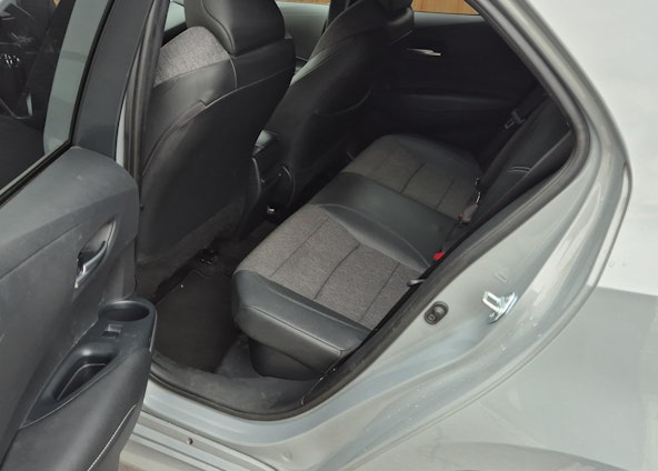 Vehicle image 10 Vehicle image 10