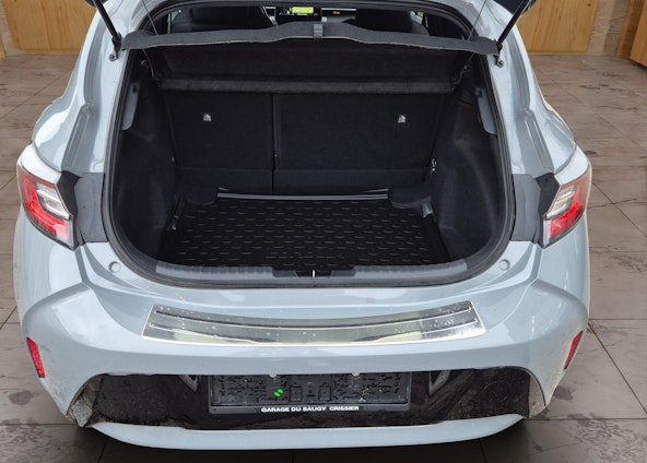 Vehicle image 9 Vehicle image 9