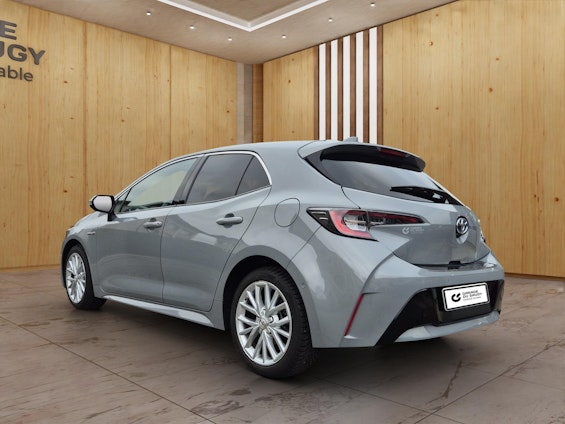 Vehicle image 6 Vehicle image 6