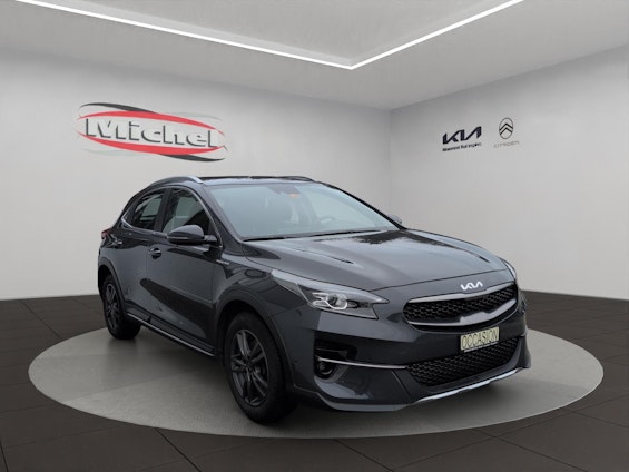 Vehicle image 7 Vehicle image 7