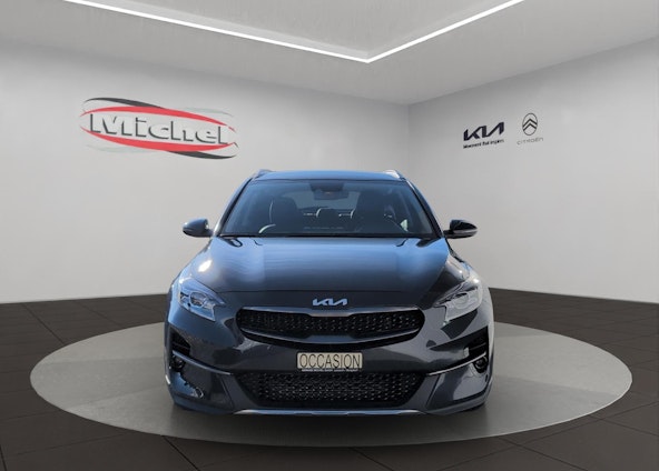 Vehicle image 19 Vehicle image 19