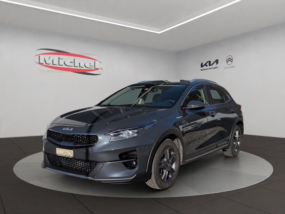 Vehicle image 17 Vehicle image 17