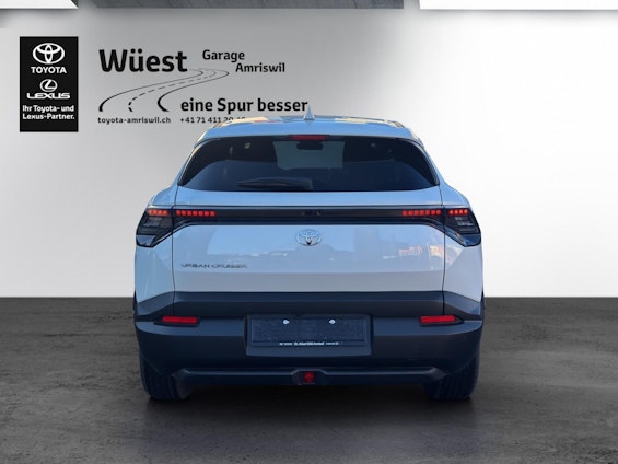 Vehicle image 3 Vehicle image 3