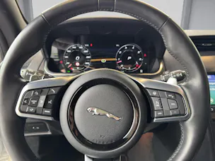 Jaguar F-Type Coupé 2.0 R-Dynamic 300PS