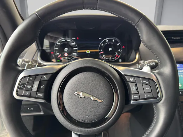 Jaguar F-Type Coupé 2.0 R-Dynamic 300PS