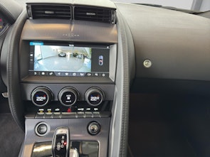 Vehicle image JAGUAR F-Type Coupé 2.0 R-Dynamic